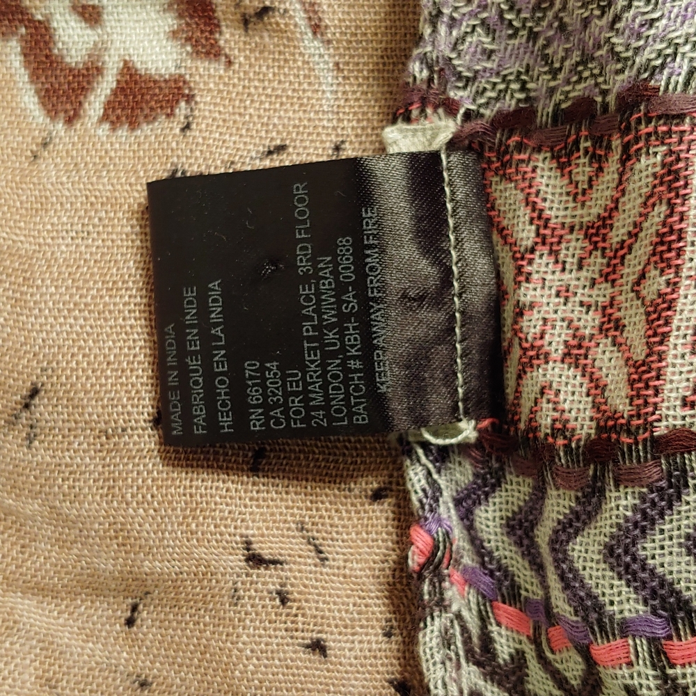 Multicolor Scarf - Picture 8 of 8